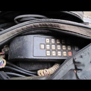 Novatel Car Phone in Carrying Case Bag Please See All Pictures & Description!